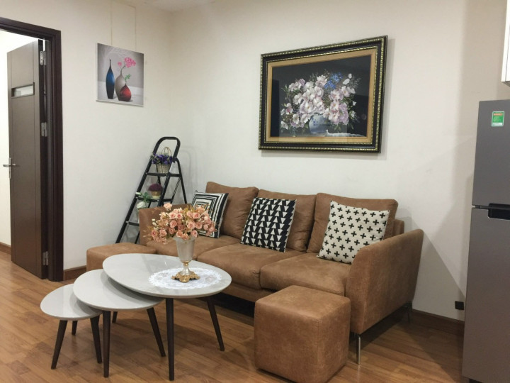 Cho thuê căn hộ Home City Trung Kính 3n2wc giá 17tr/tháng